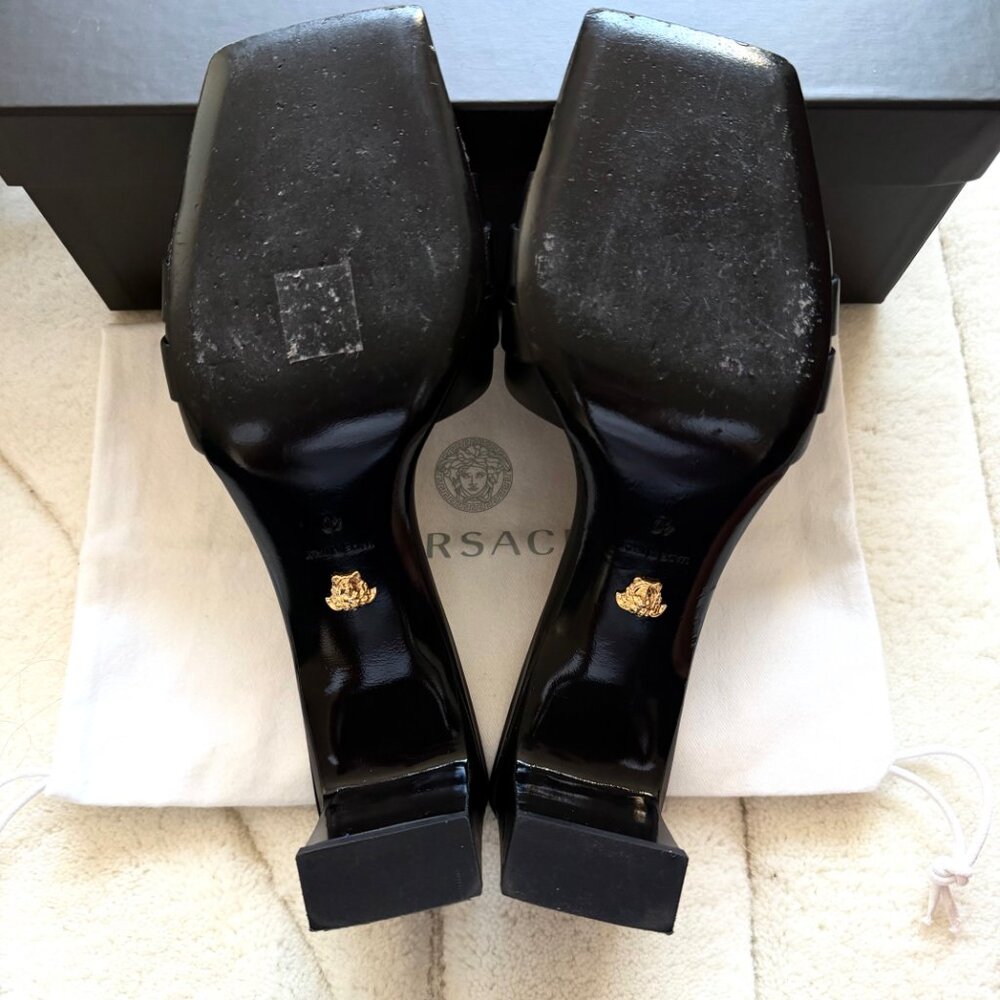 Versace Greta Gold Buckle Empire Heeled Sandals - Picture 12 of 12